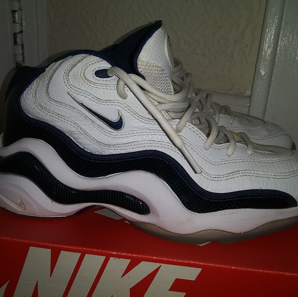 Nike zoom flight